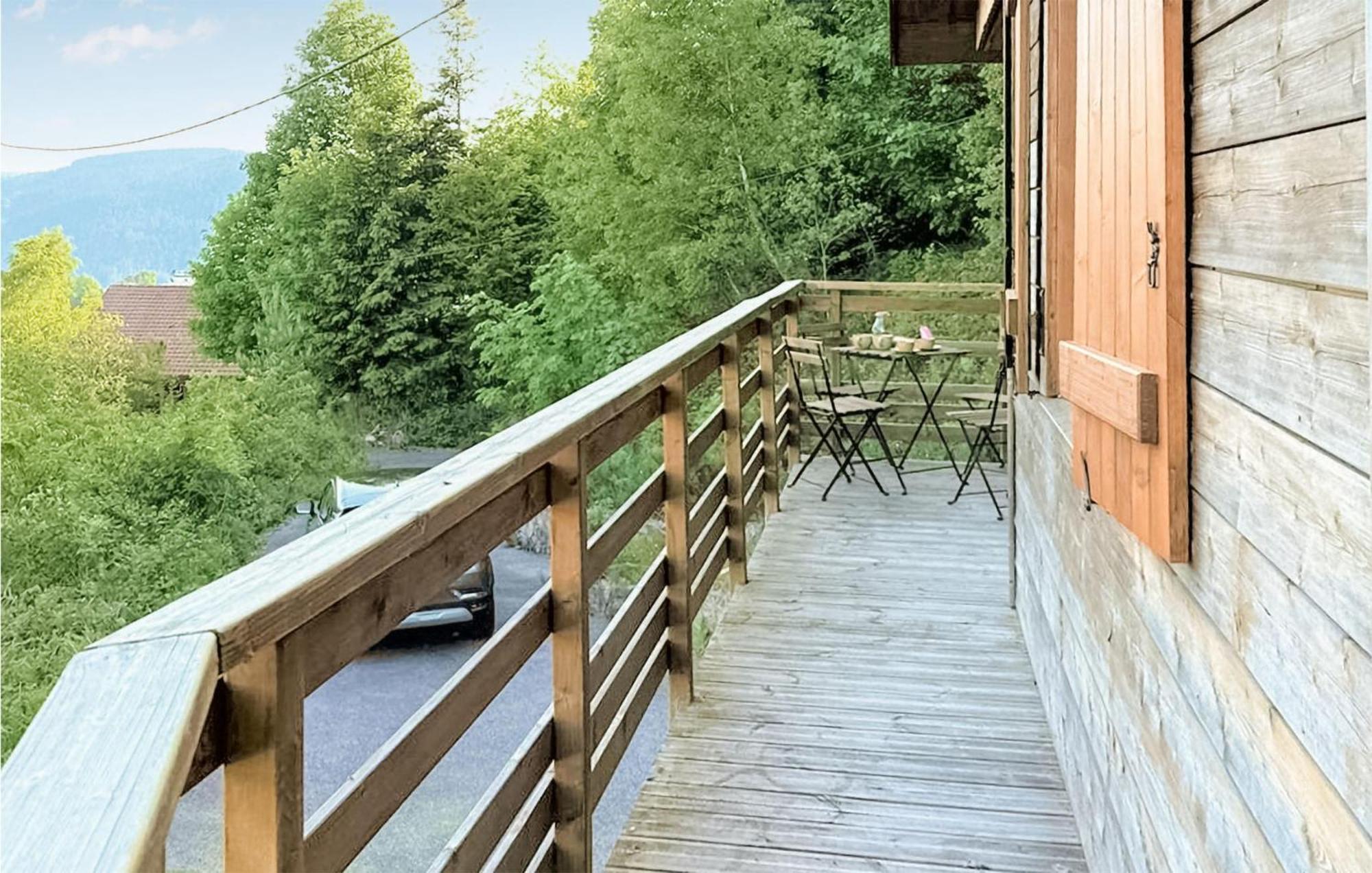 Gorgeous Apartment In Gerardmer With Kitchen Esterno foto