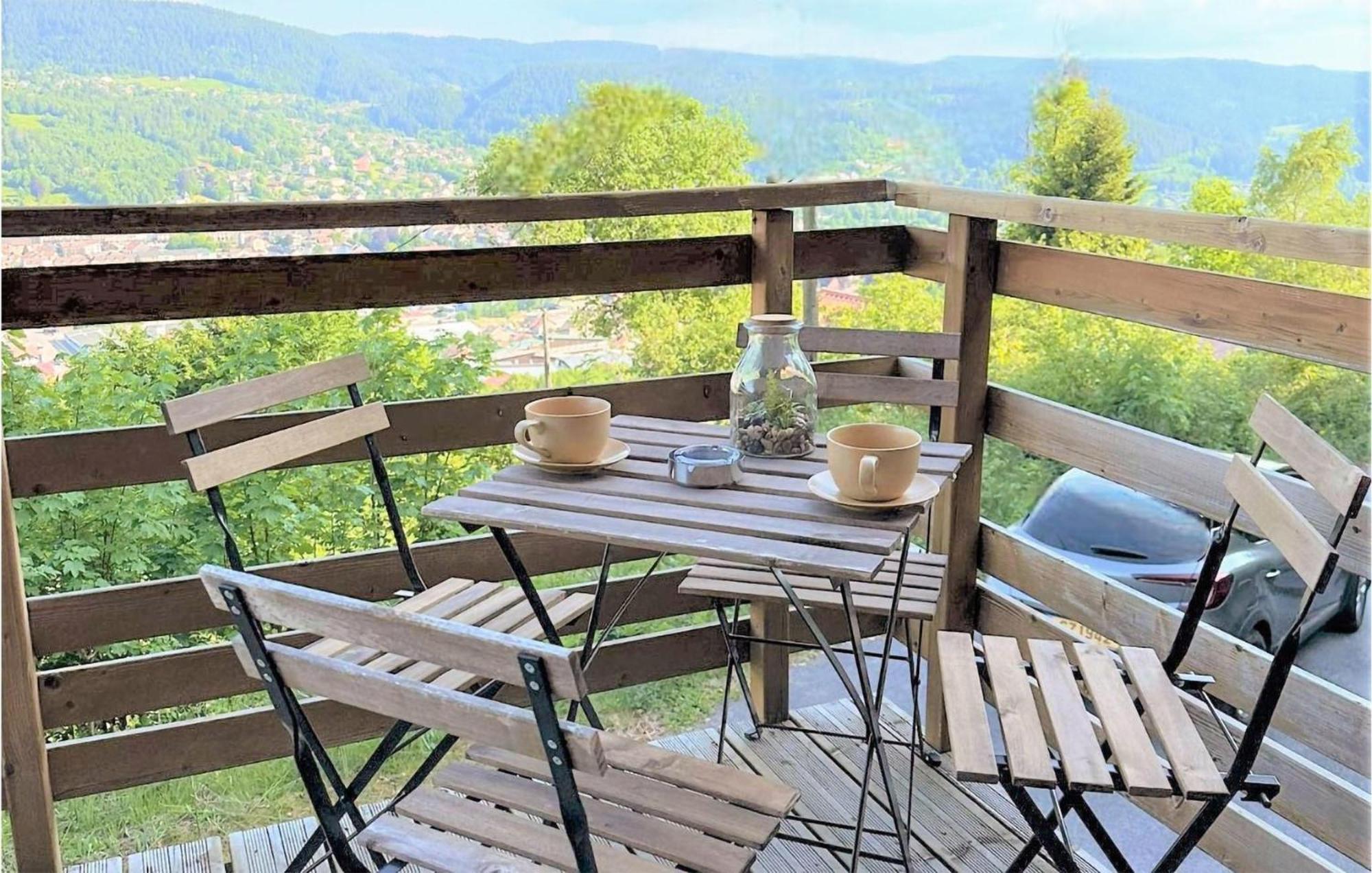 Gorgeous Apartment In Gerardmer With Kitchen Esterno foto